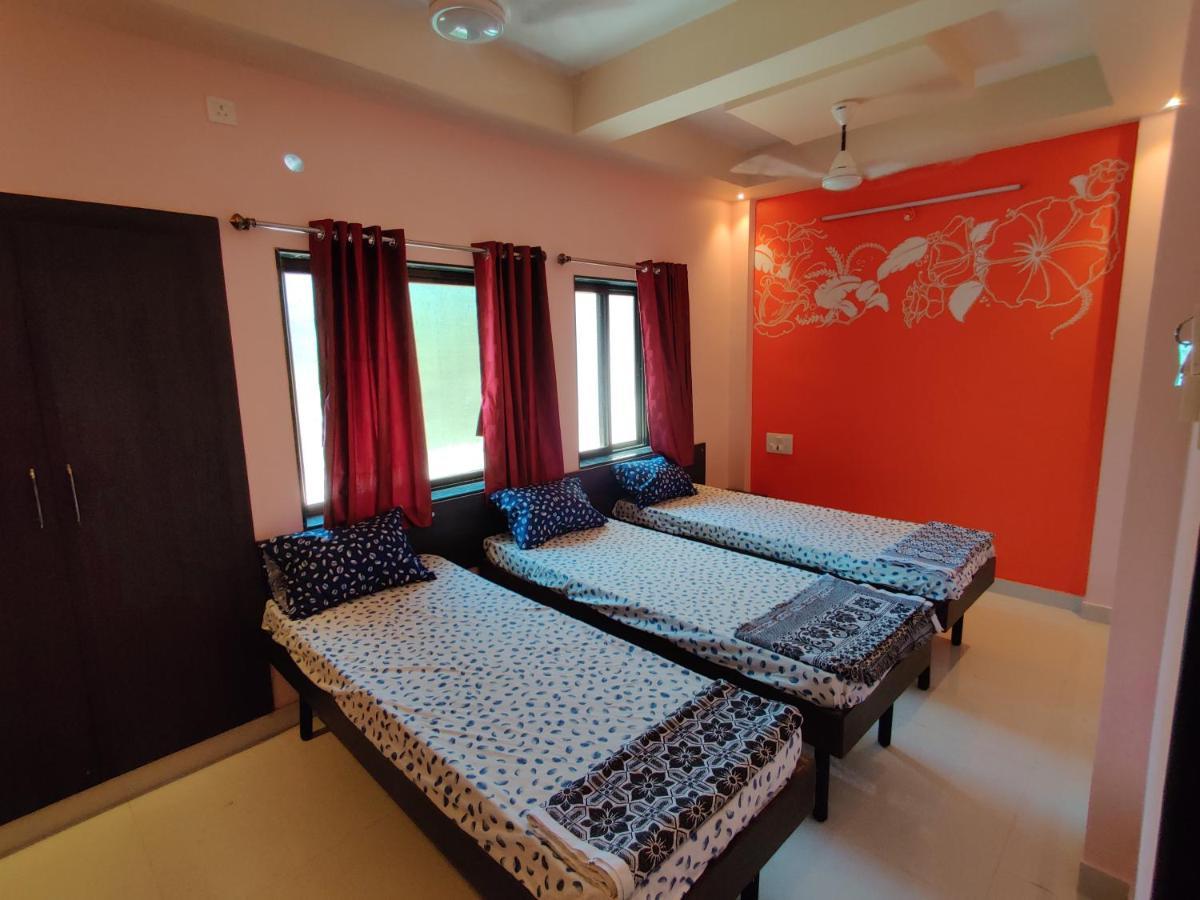 Bandekar Home Stay Mālvan Esterno foto