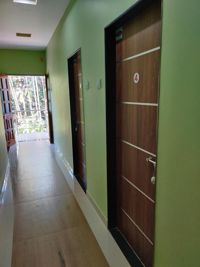 Bandekar Home Stay Mālvan Esterno foto