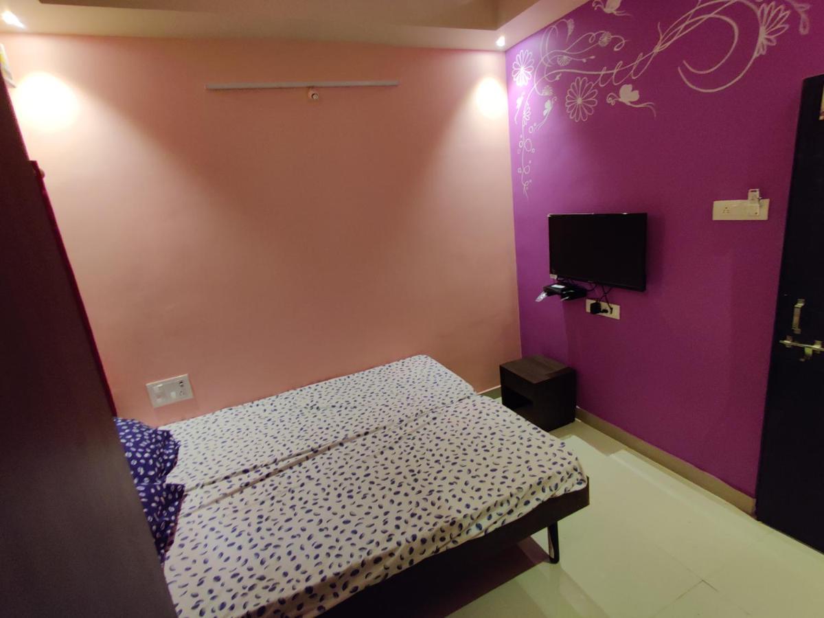 Bandekar Home Stay Mālvan Esterno foto