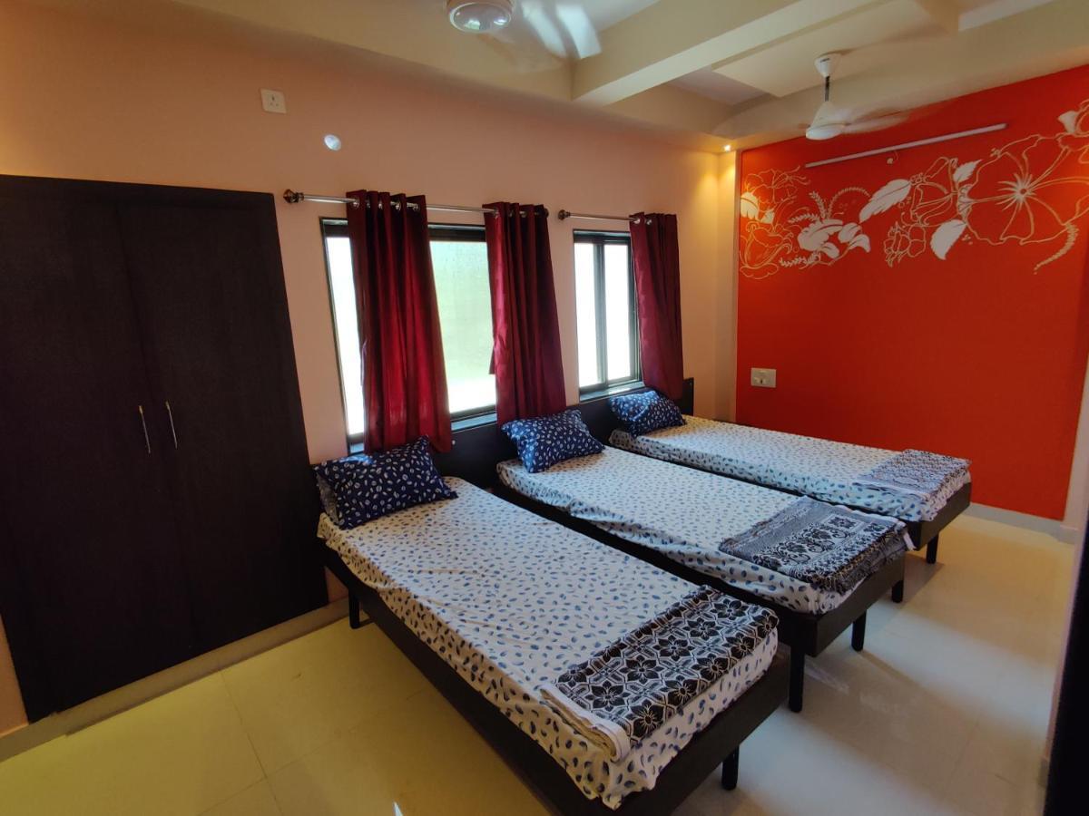 Bandekar Home Stay Mālvan Esterno foto