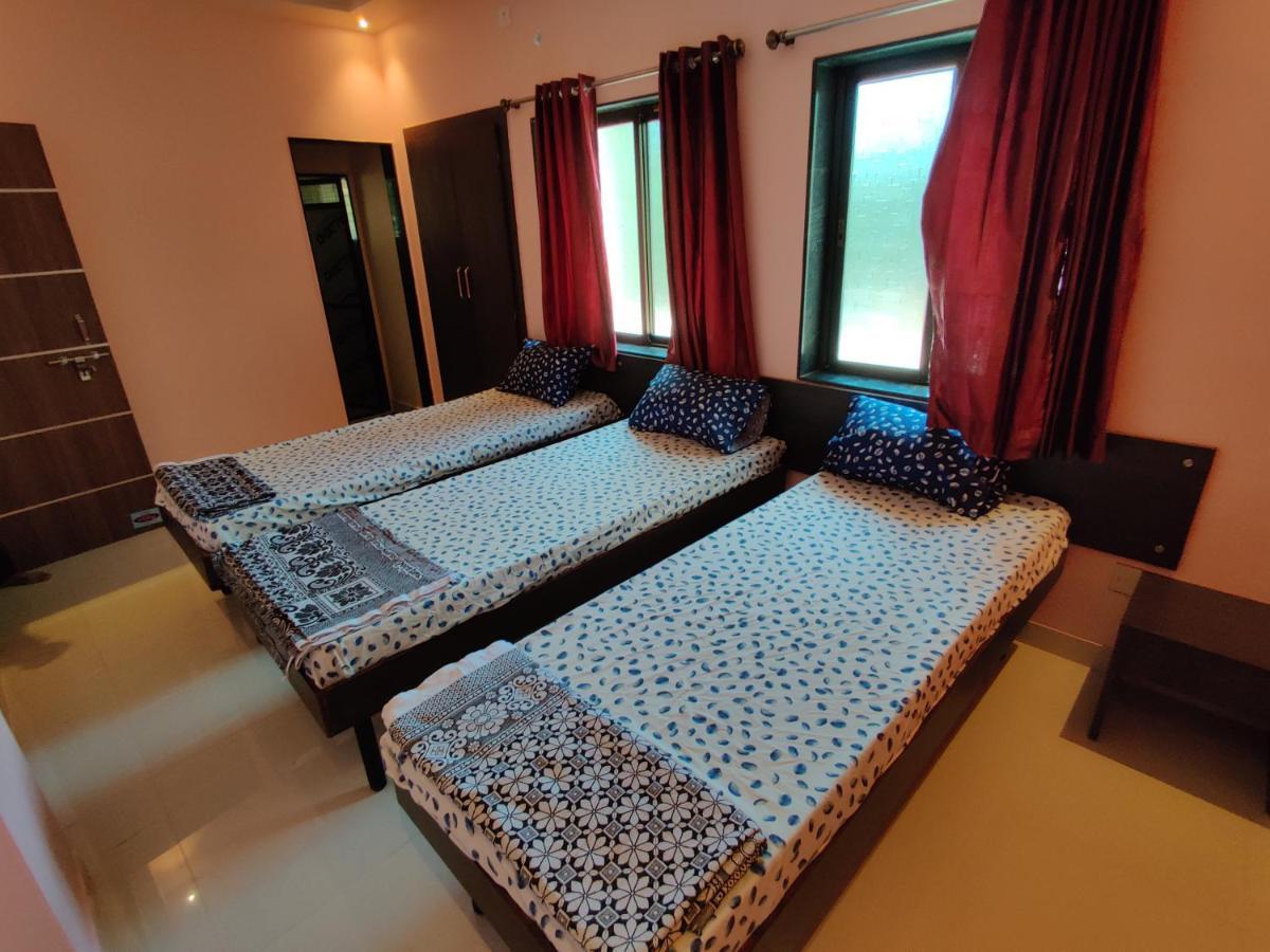 Bandekar Home Stay Mālvan Esterno foto